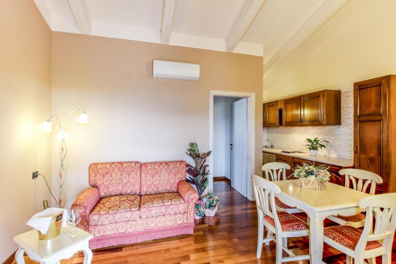 Residence Villa Il Casale - Appartamenti Wellness E Piscina Riscaldata Tovo San Giacomo Exteriér fotografie