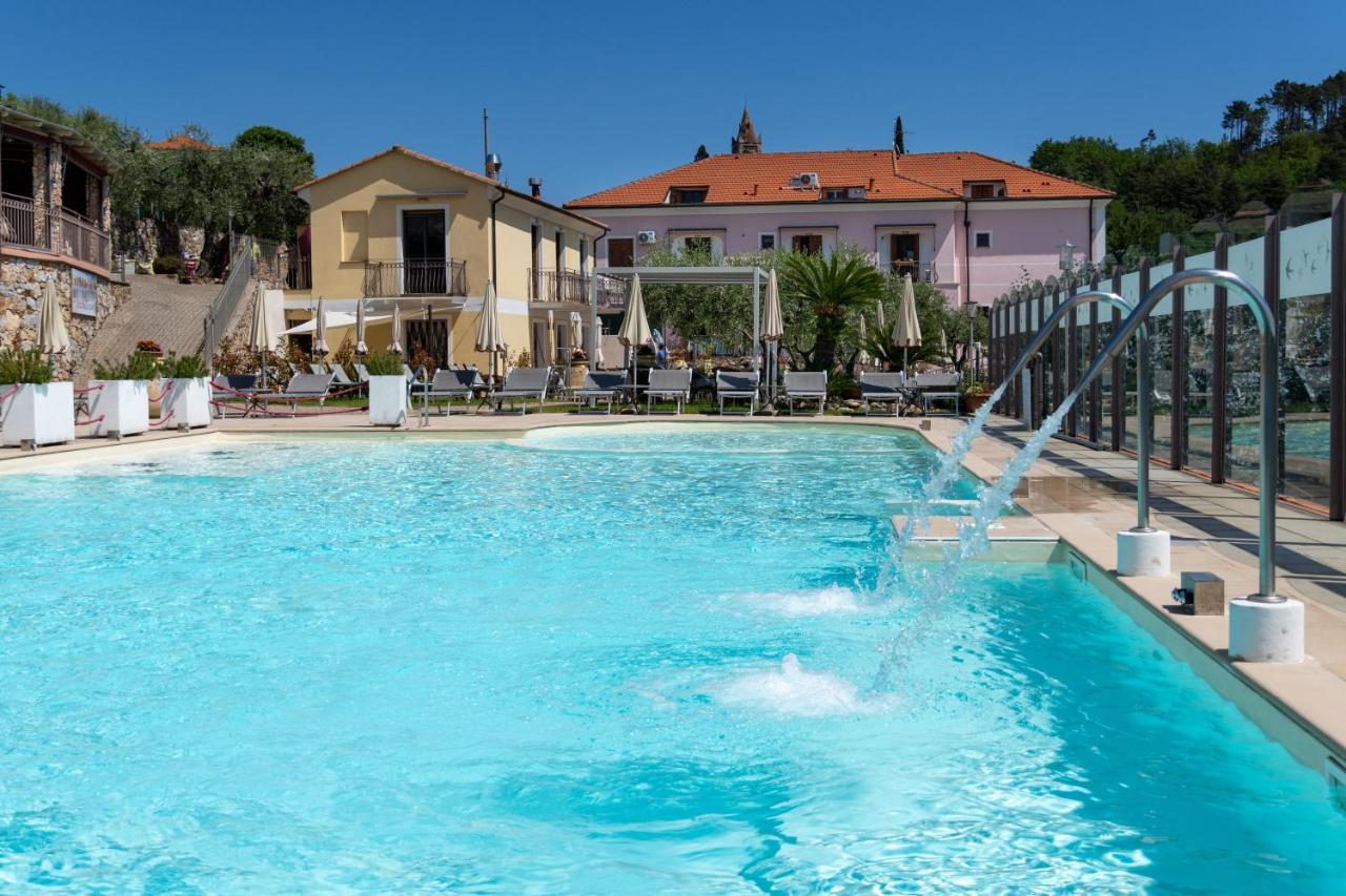 Residence Villa Il Casale - Appartamenti Wellness E Piscina Riscaldata Tovo San Giacomo Exteriér fotografie