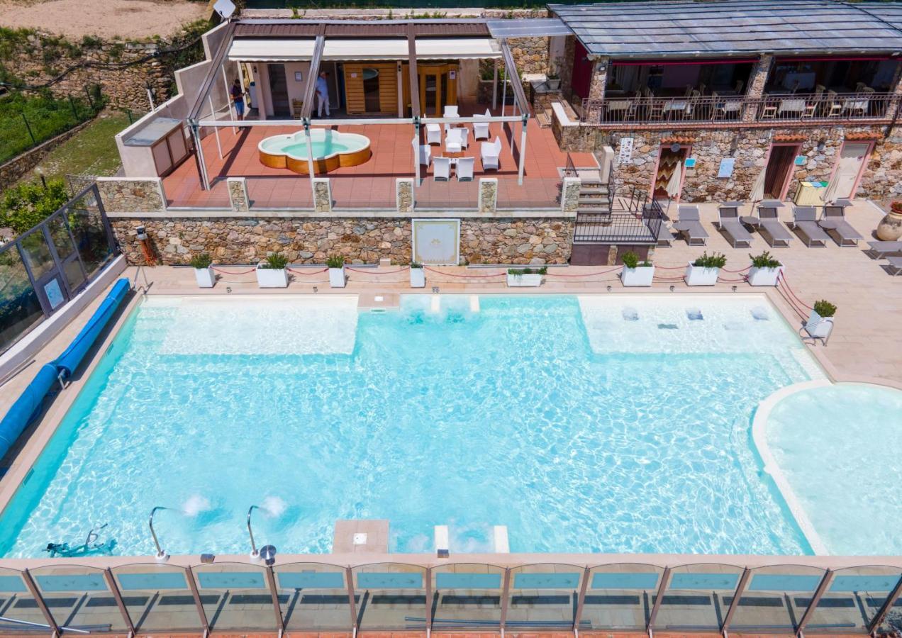 Residence Villa Il Casale - Appartamenti Wellness E Piscina Riscaldata Tovo San Giacomo Exteriér fotografie