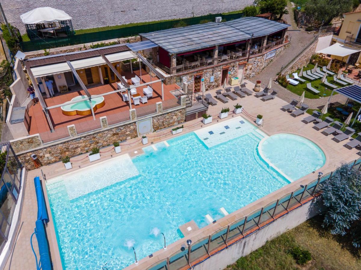 Residence Villa Il Casale - Appartamenti Wellness E Piscina Riscaldata Tovo San Giacomo Exteriér fotografie