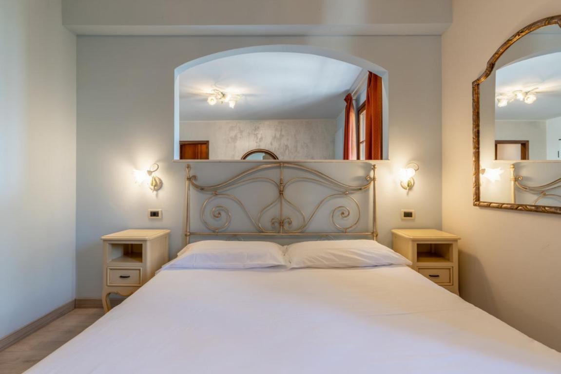 Residence Villa Il Casale - Appartamenti Wellness E Piscina Riscaldata Tovo San Giacomo Exteriér fotografie